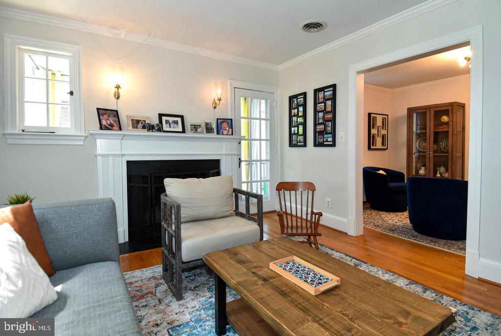 710 W VIEW TERRACE