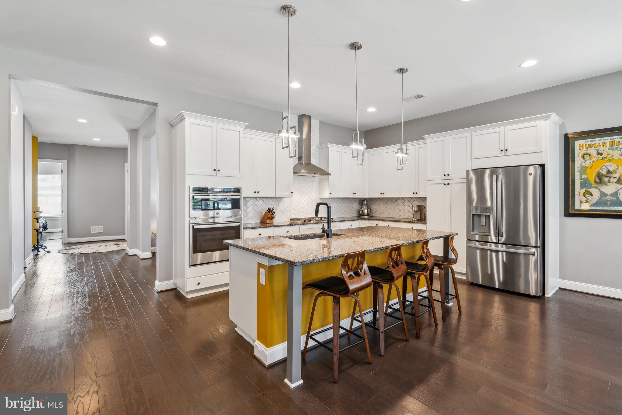 157 Milkweed Dr