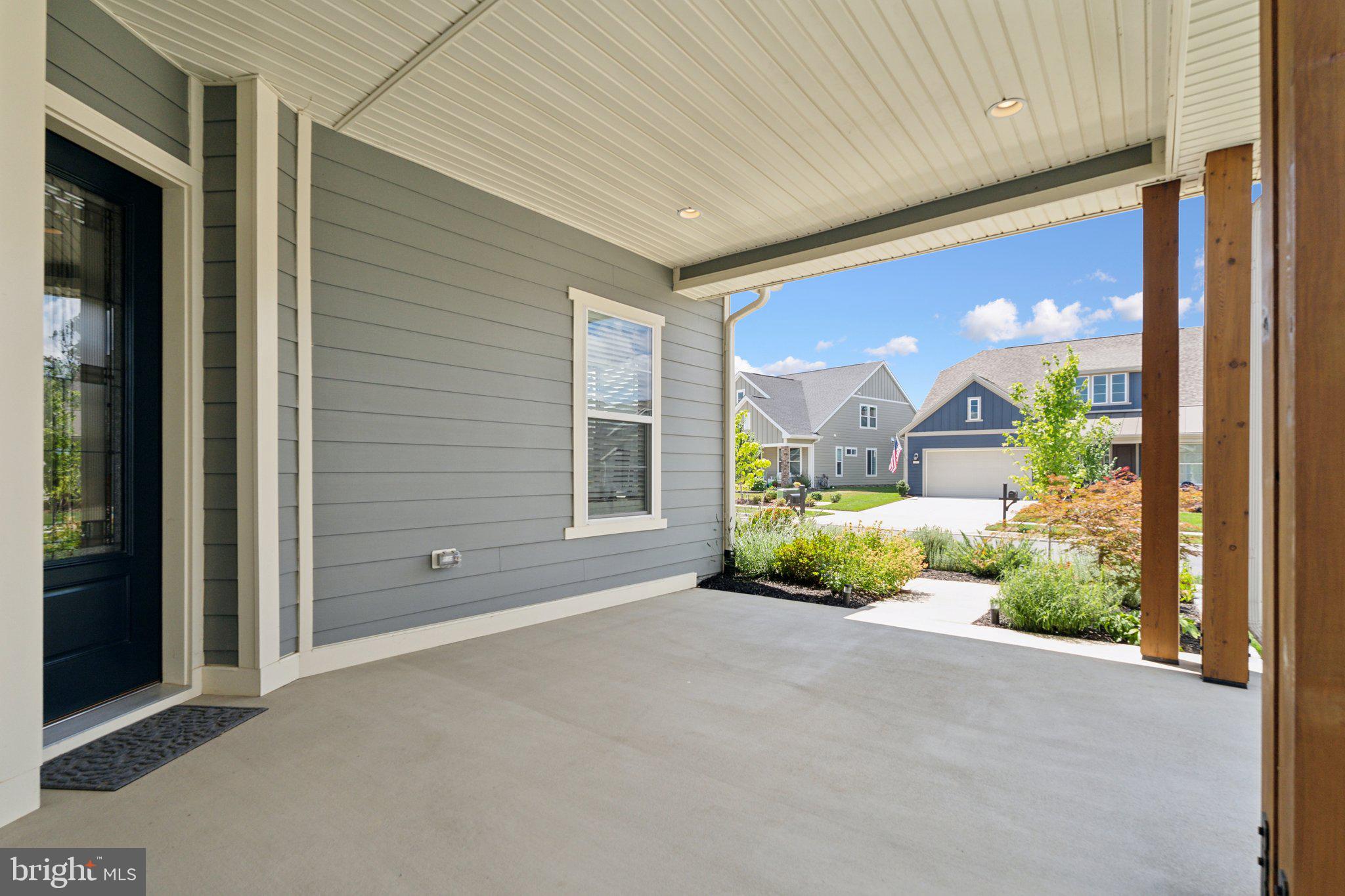 157 Milkweed Dr