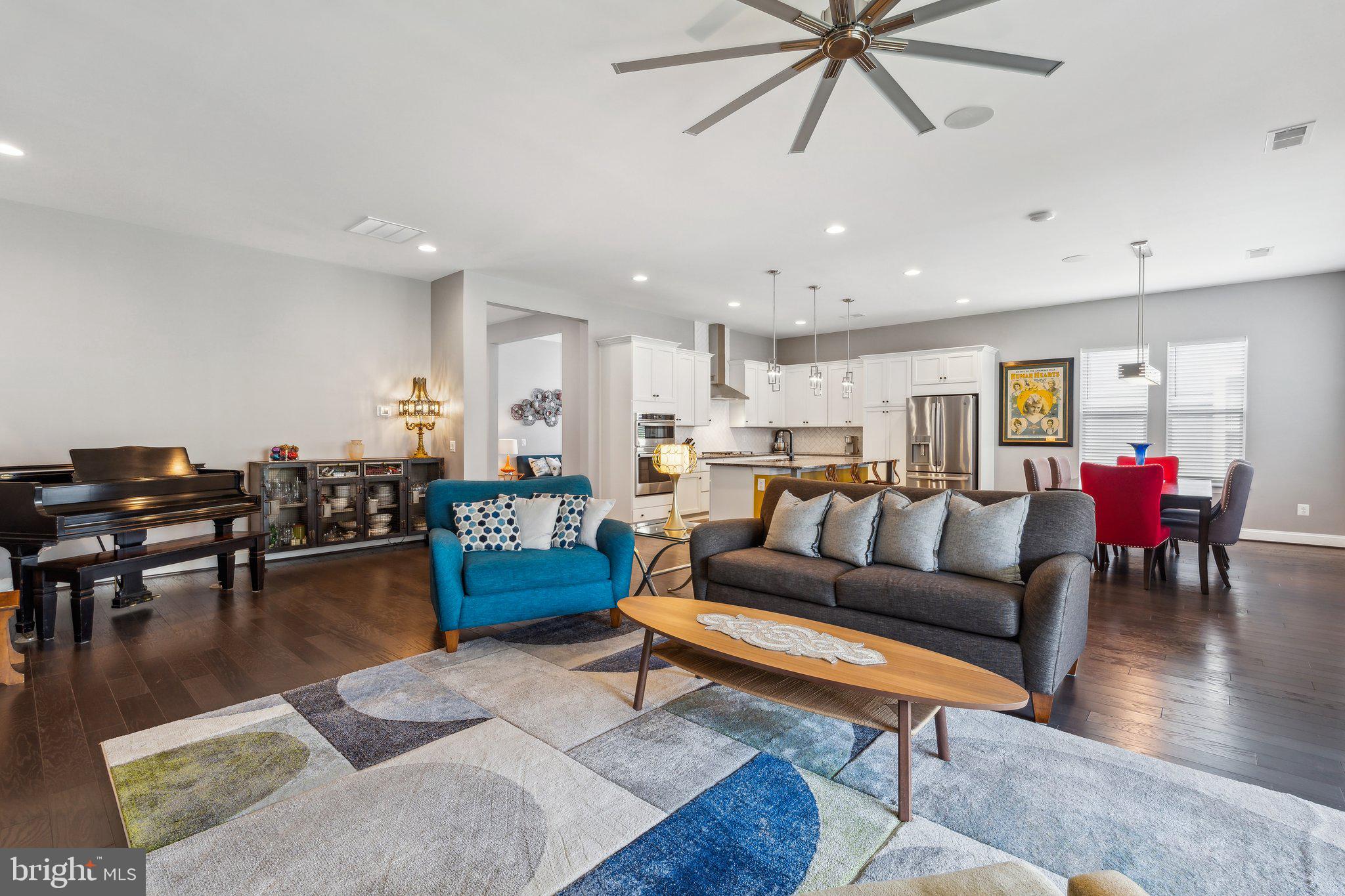 157 Milkweed Dr