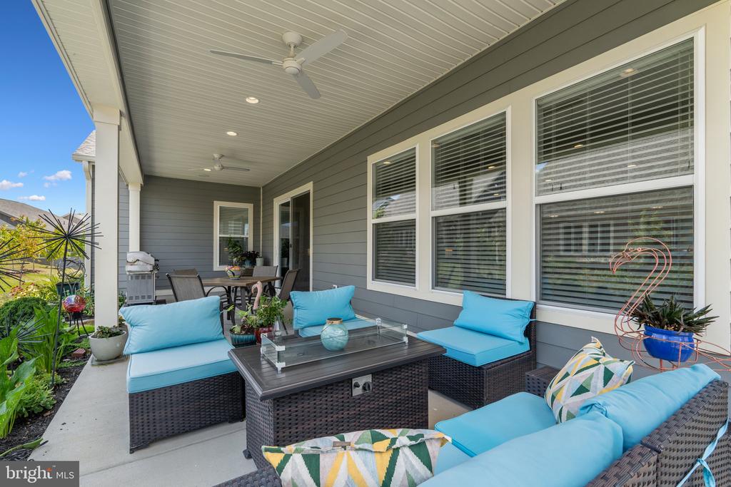 157 Milkweed Dr
