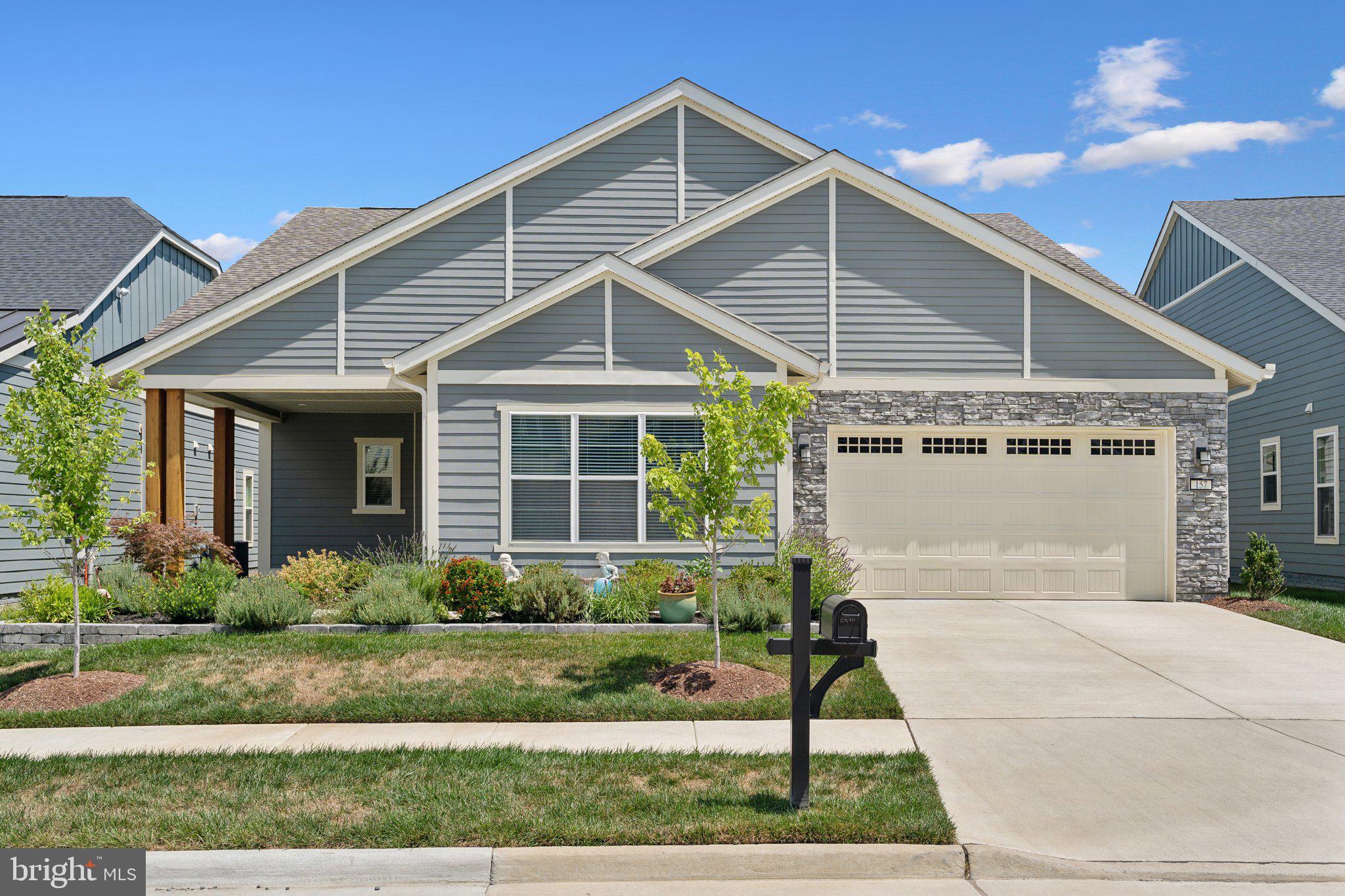 157 Milkweed Dr