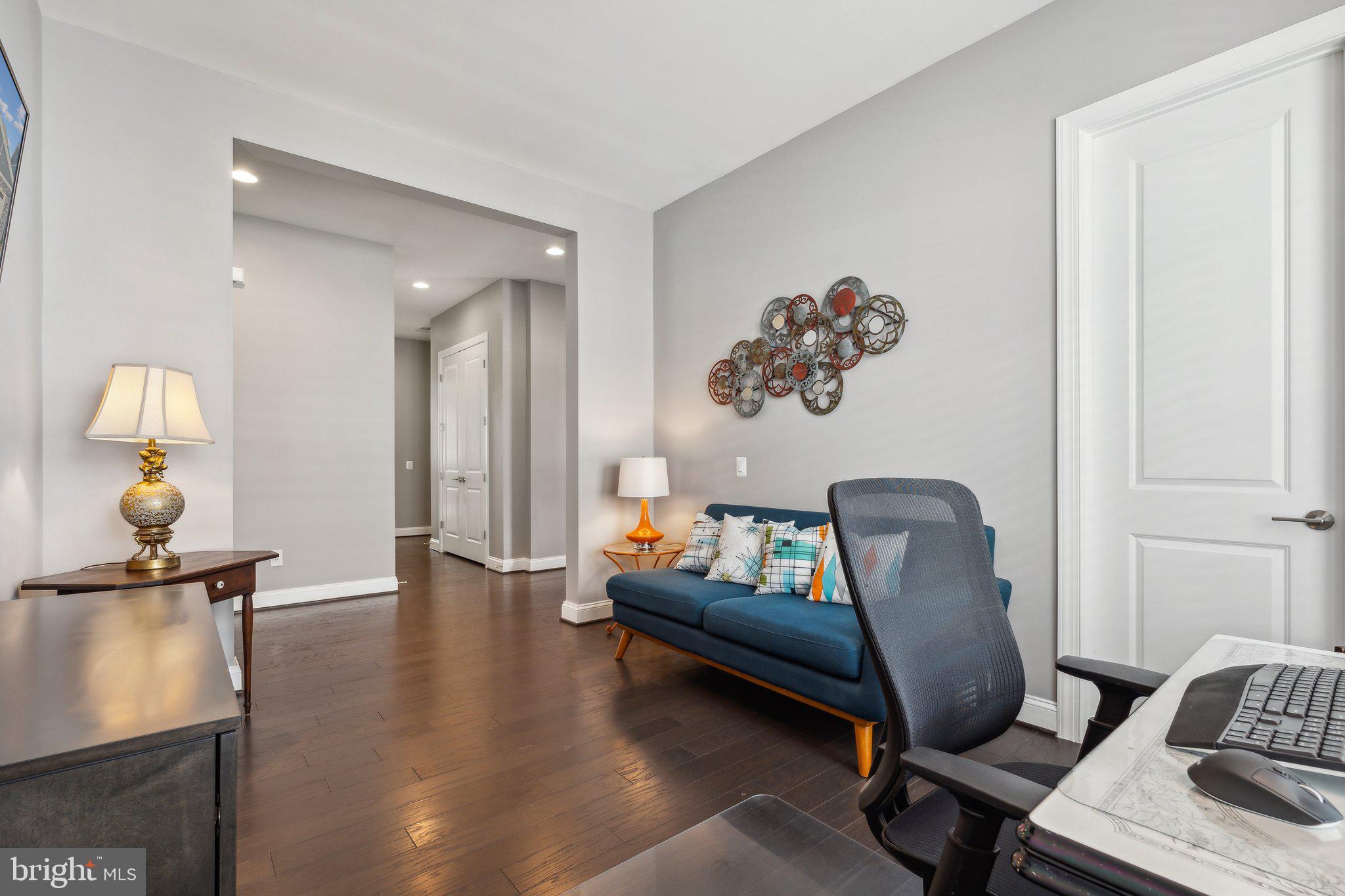 157 Milkweed Dr