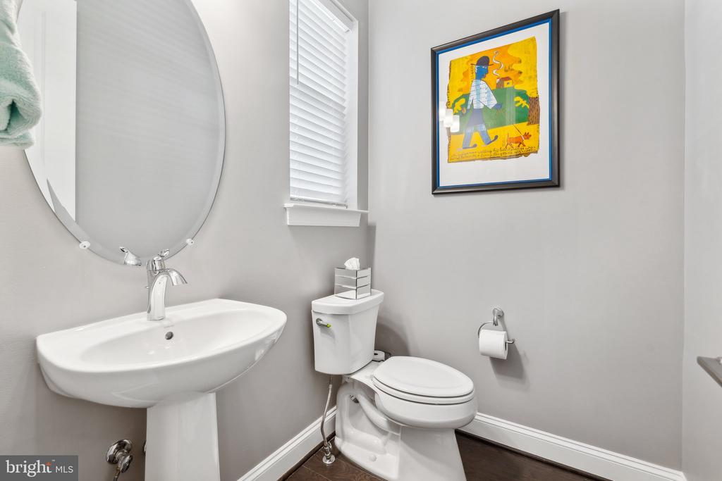 157 Milkweed Dr