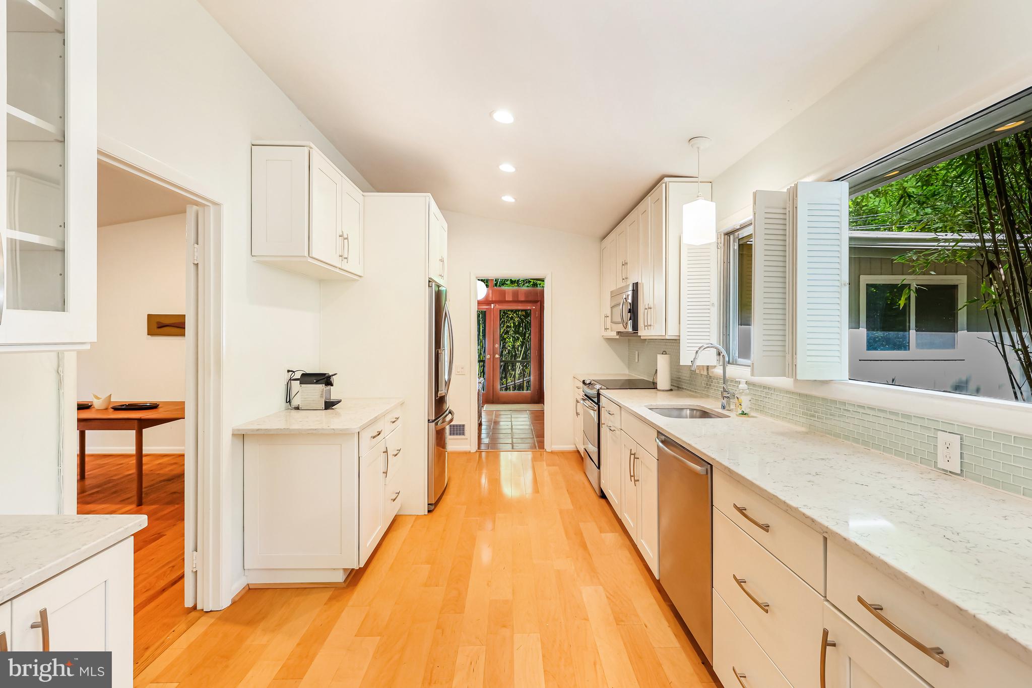 9316 Coronado TERRACE