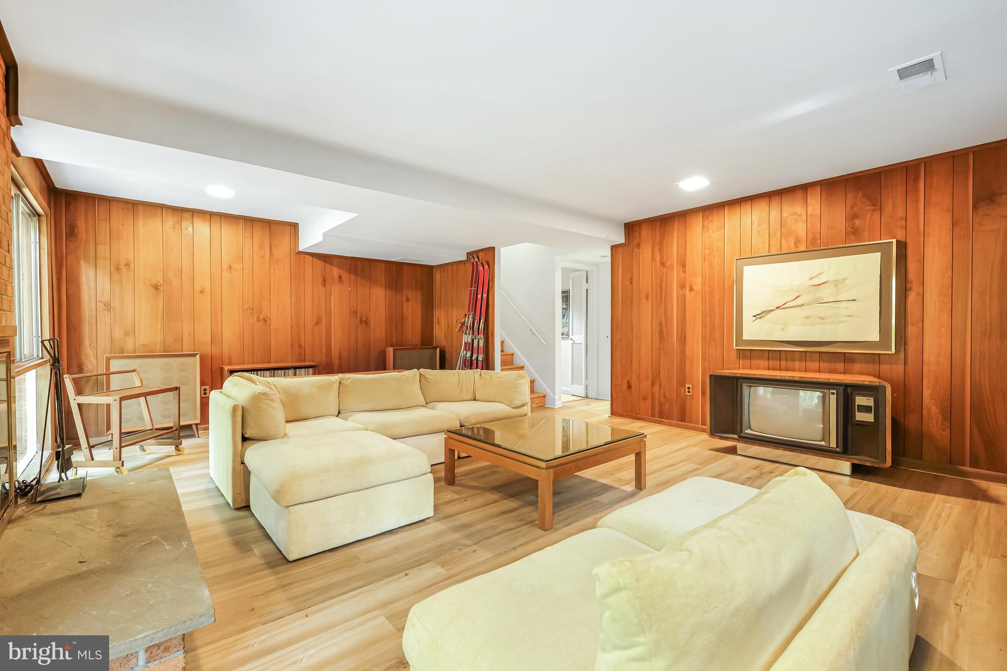 9316 Coronado TERRACE