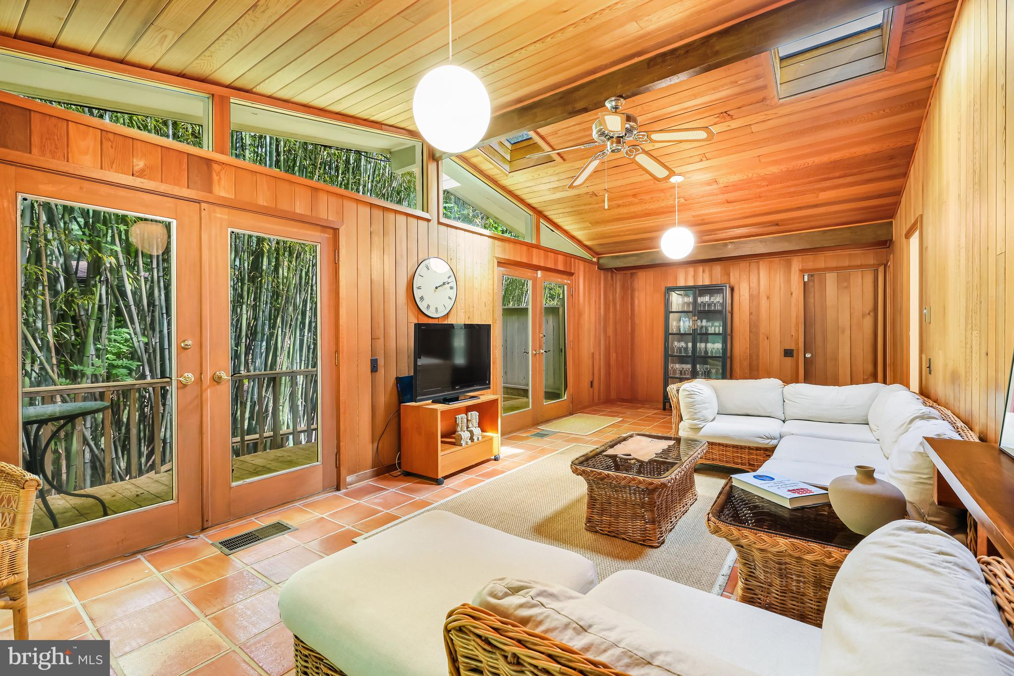 9316 Coronado TERRACE