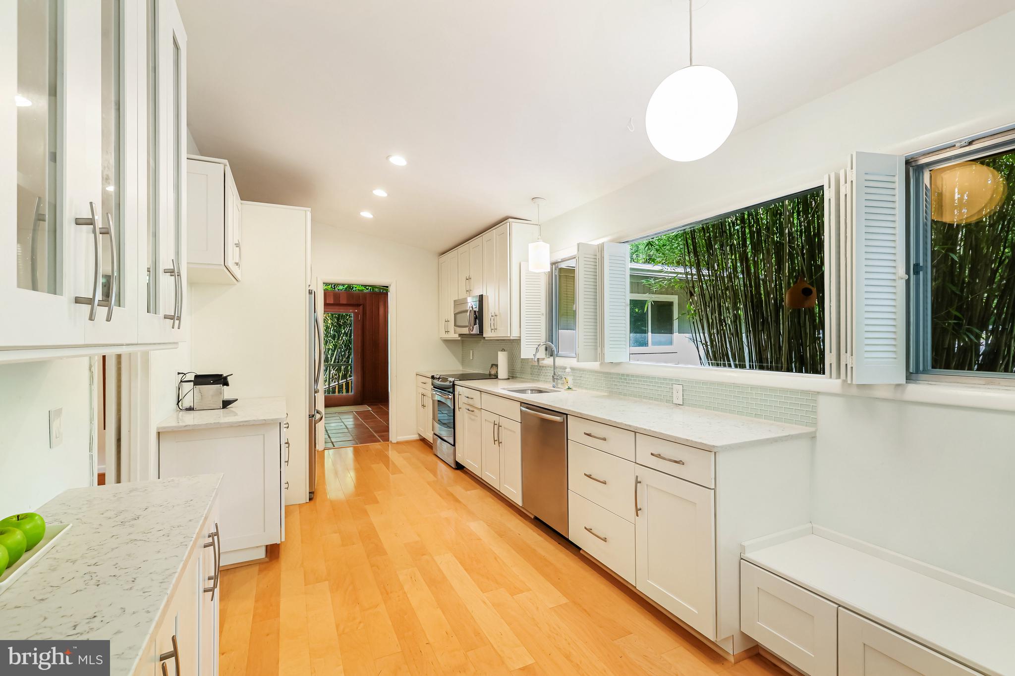 9316 Coronado TERRACE