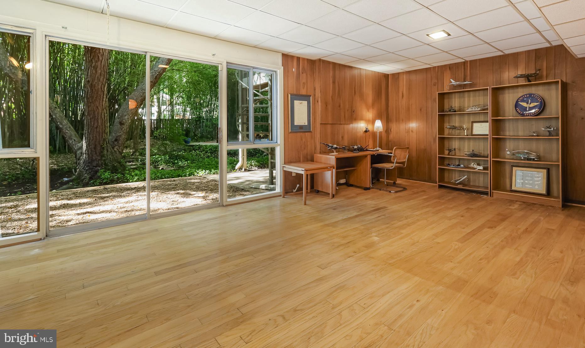 9316 Coronado TERRACE