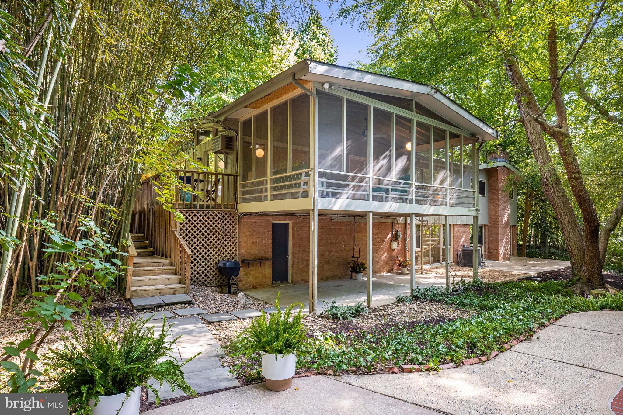 9316 Coronado TERRACE
