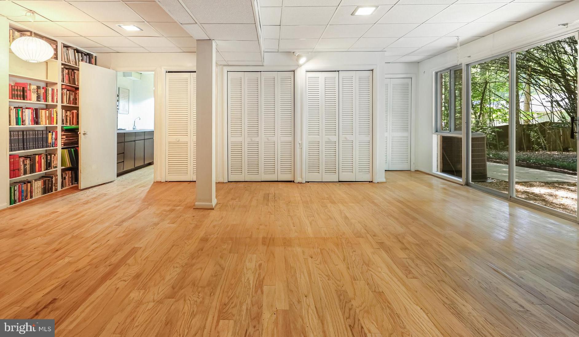 9316 Coronado TERRACE