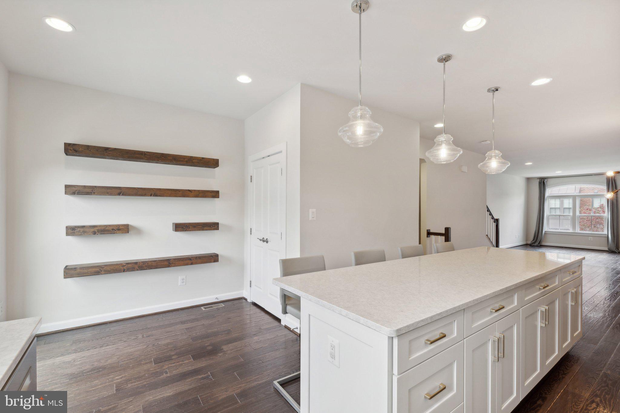 3164 VIRGINIA BLUEBELL CT