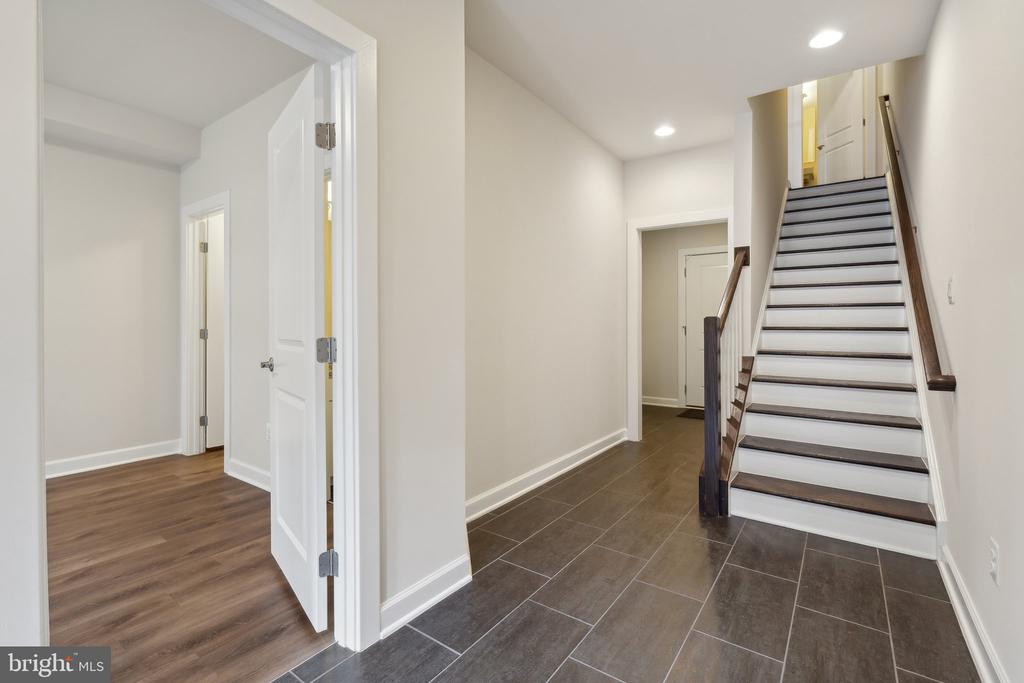 3164 VIRGINIA BLUEBELL CT