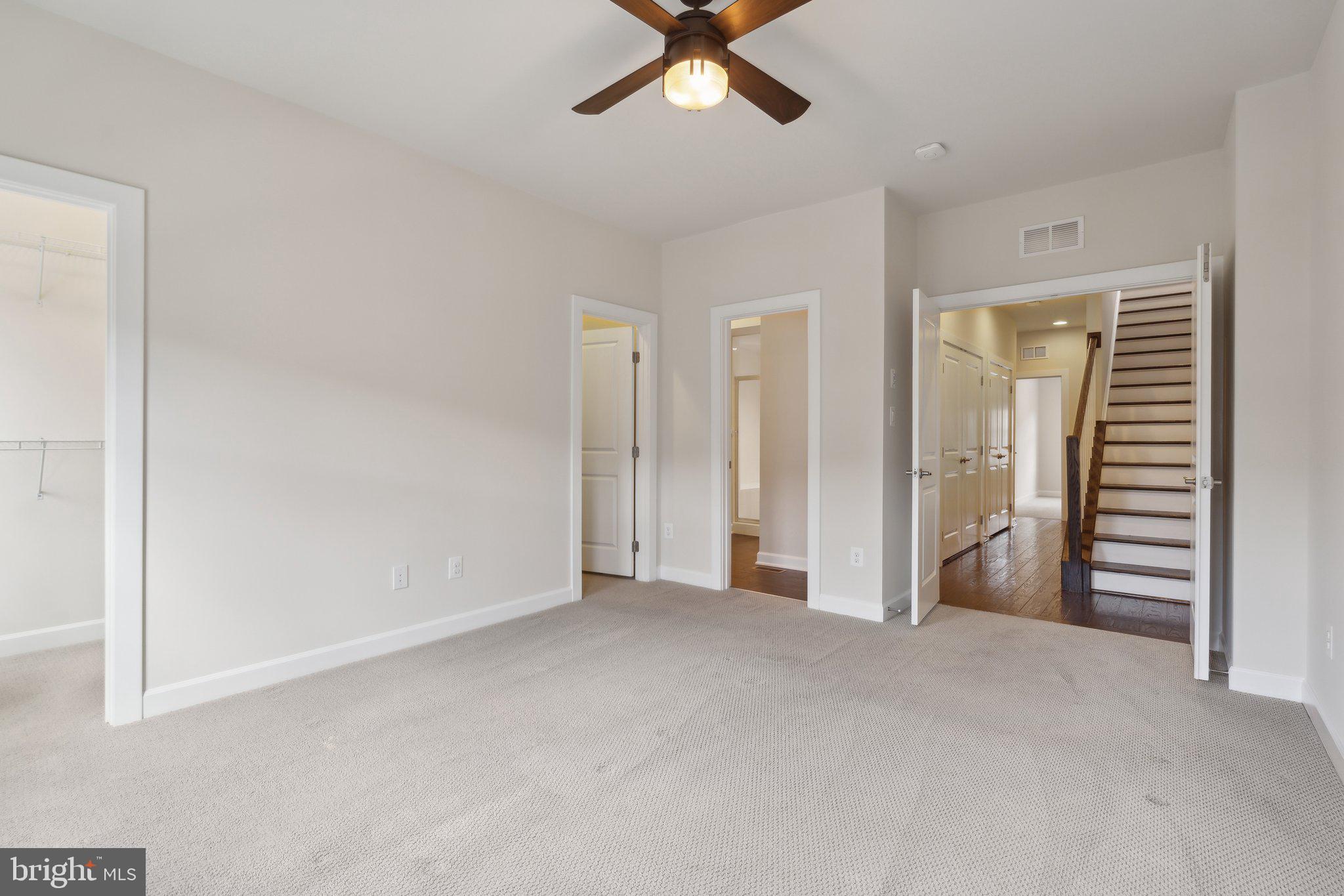 3164 VIRGINIA BLUEBELL CT