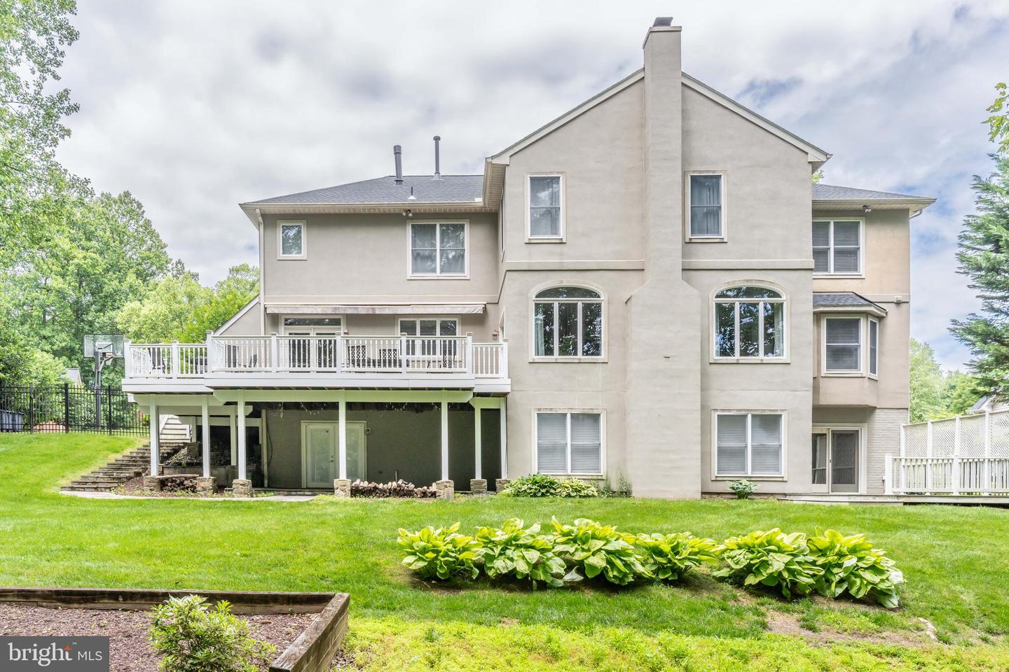 1284 Cobble Pond Way