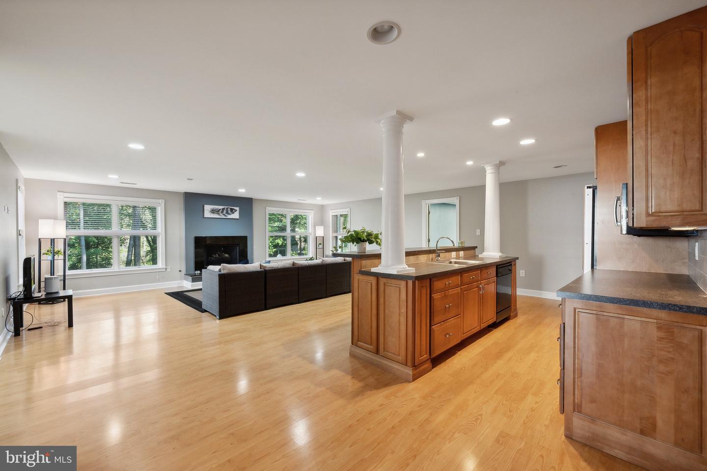 1284 Cobble Pond Way