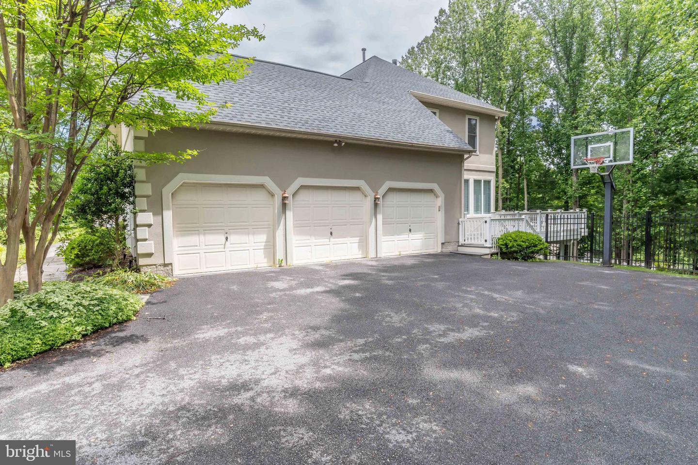 1284 Cobble Pond Way