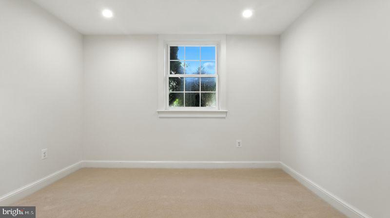 1806 OLD STAGE ROAD