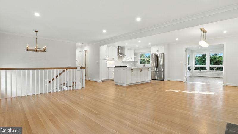 1806 OLD STAGE ROAD