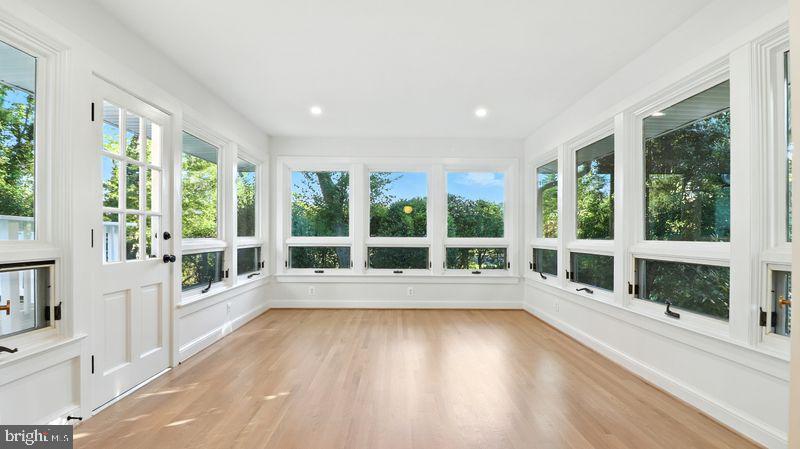 1806 OLD STAGE ROAD