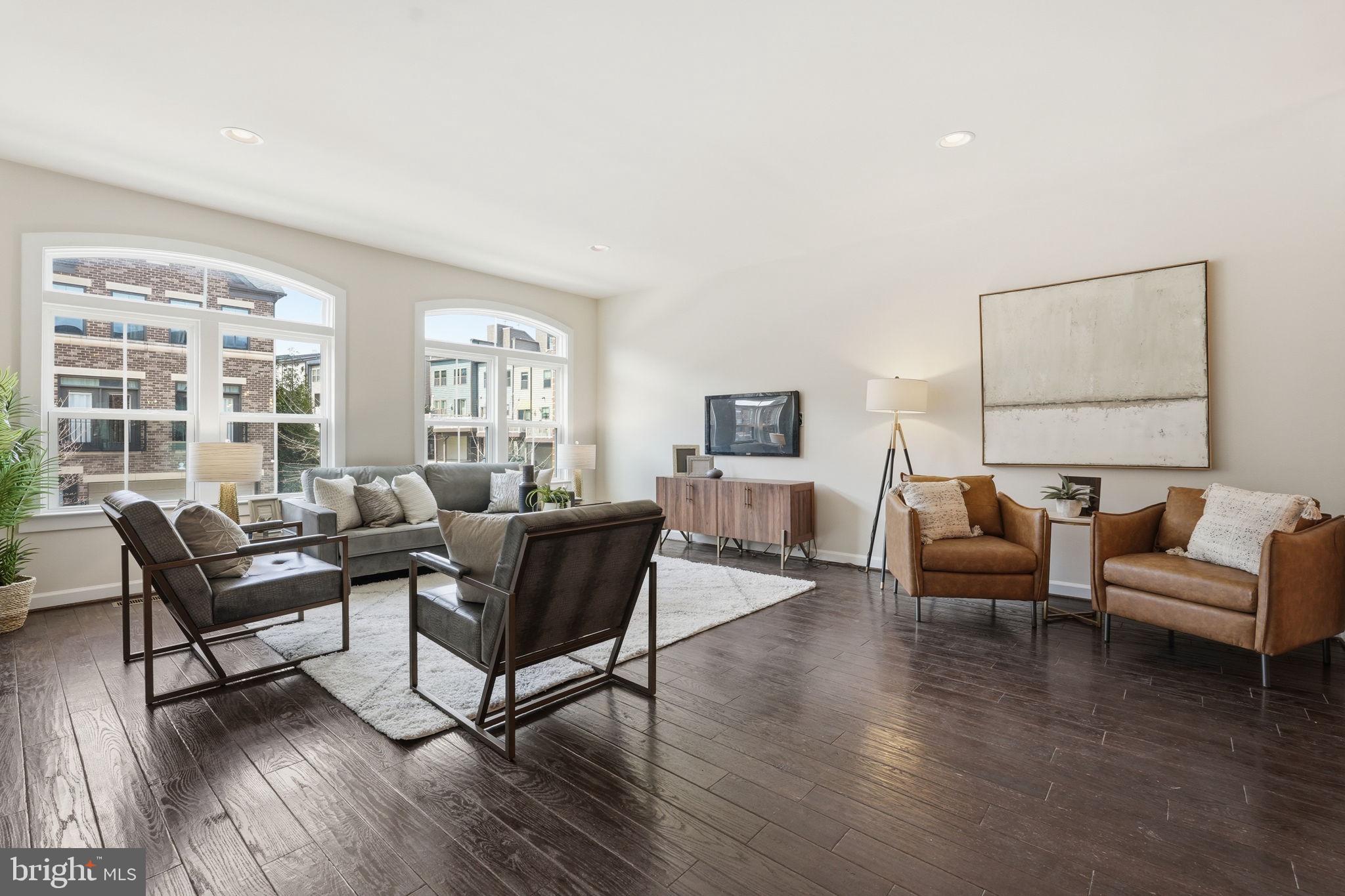 3164 VIRGINIA BLUEBELL COURT