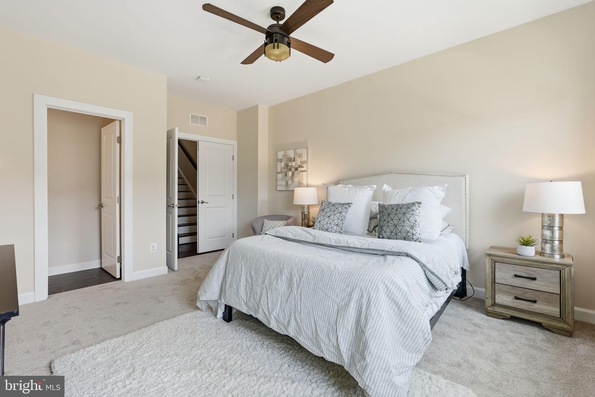 3164 VIRGINIA BLUEBELL COURT