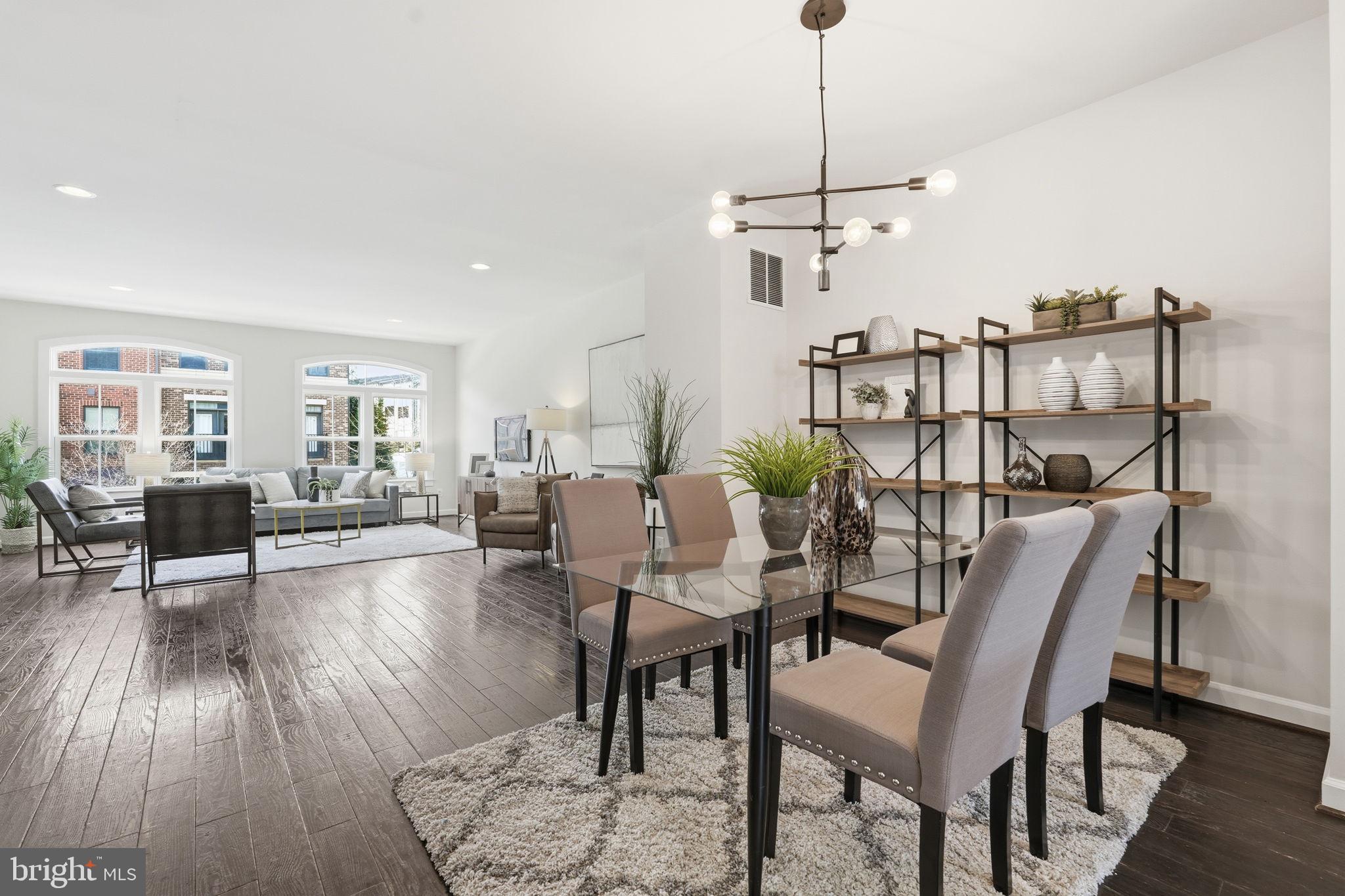 3164 VIRGINIA BLUEBELL COURT