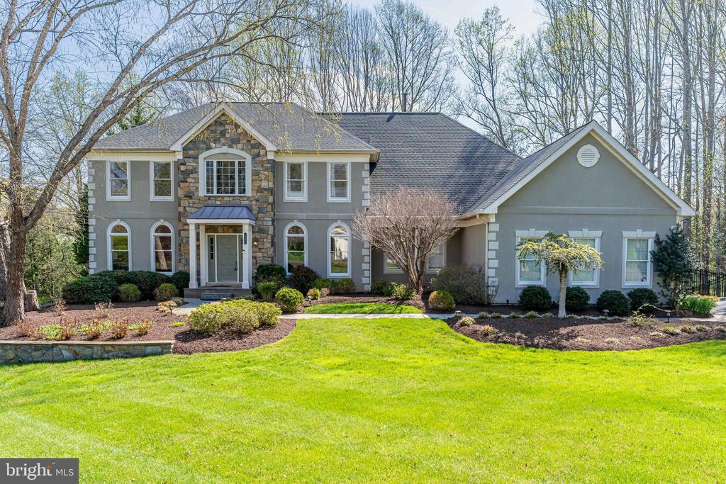 1284 COBBLE POND WAY