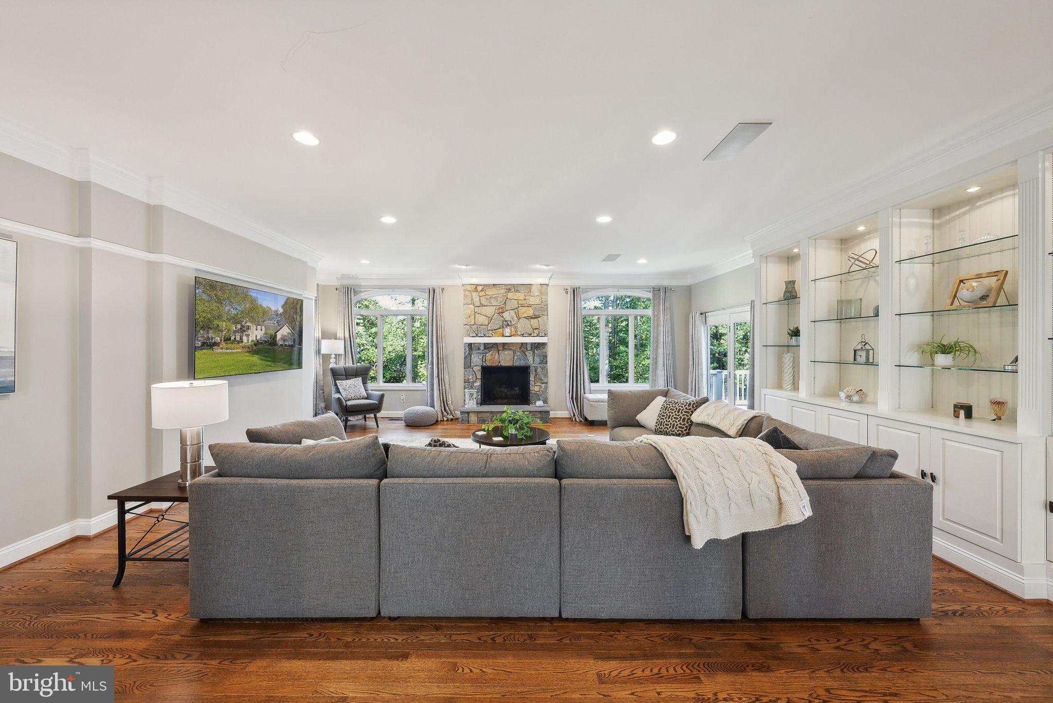 1284 COBBLE POND WAY