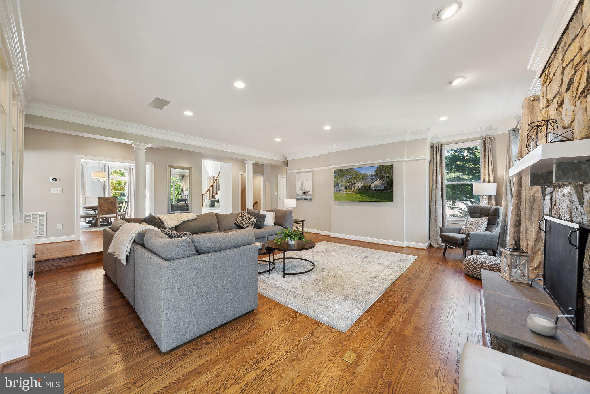 1284 COBBLE POND WAY