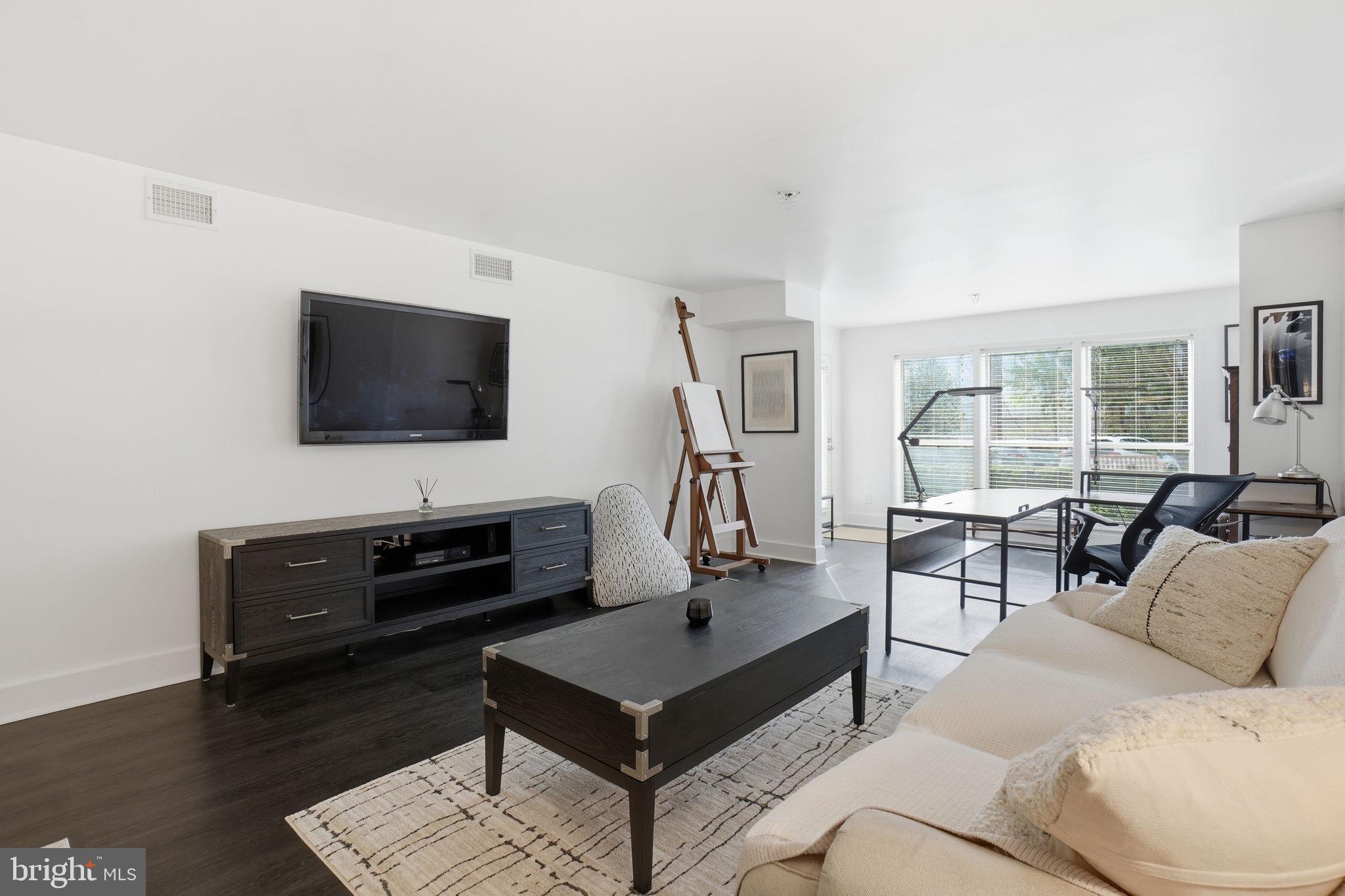 3179 SUMMIT SQUARE DRIVE 2-A2