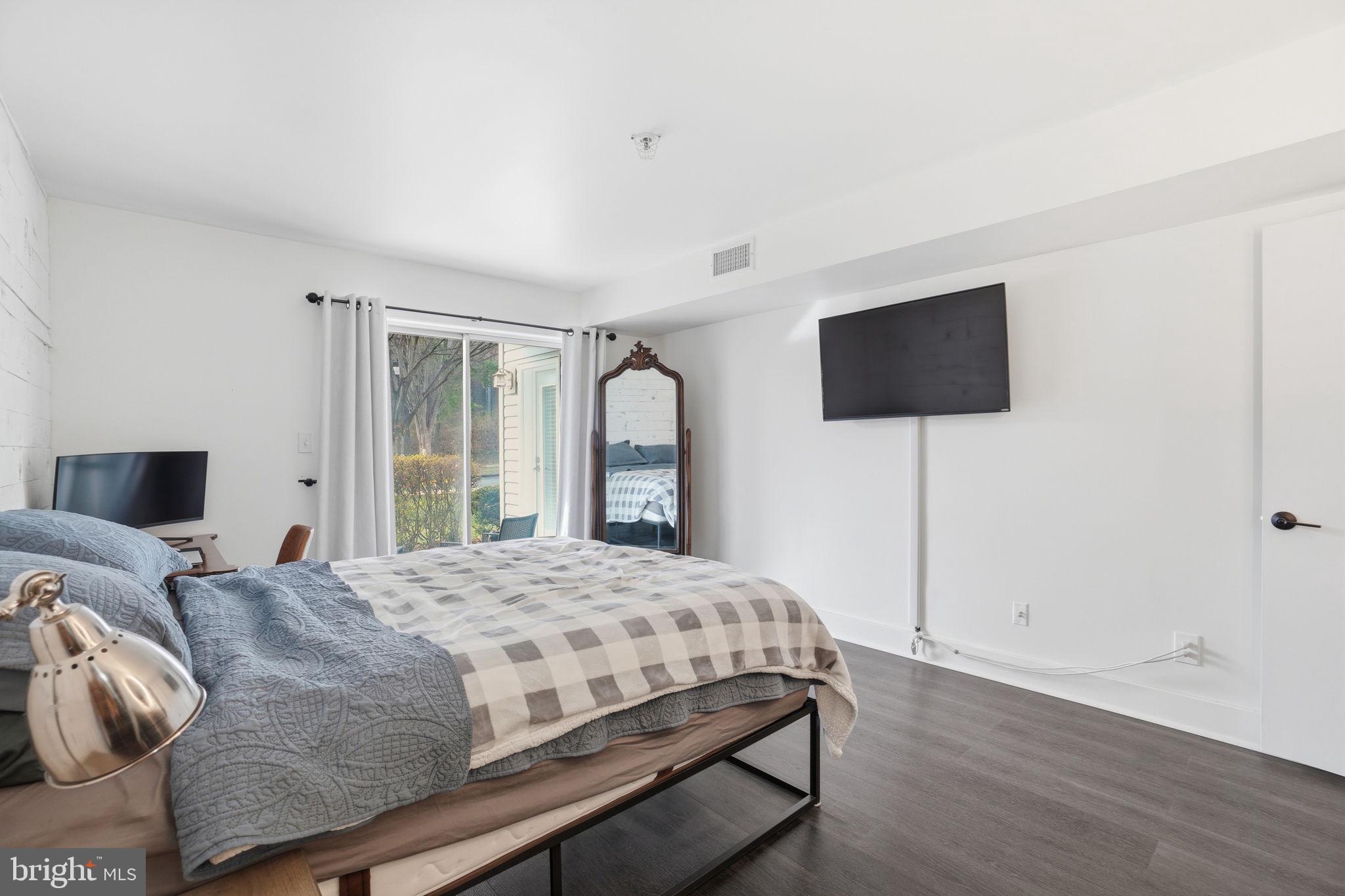 3179 SUMMIT SQUARE DRIVE 2-A2
