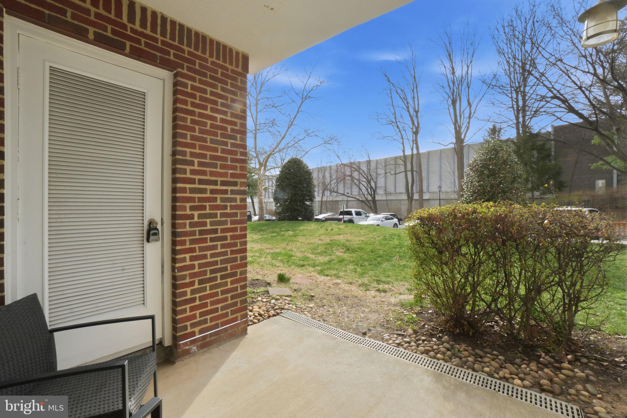 3179 SUMMIT SQUARE DRIVE 2-A2