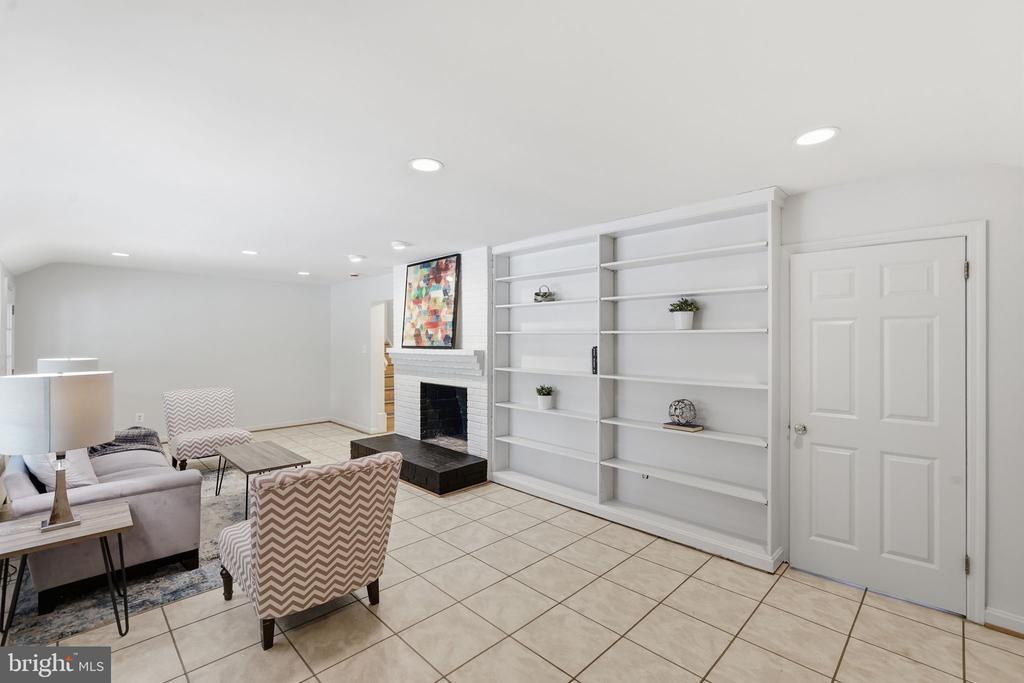 3138 JUNIPER LANE