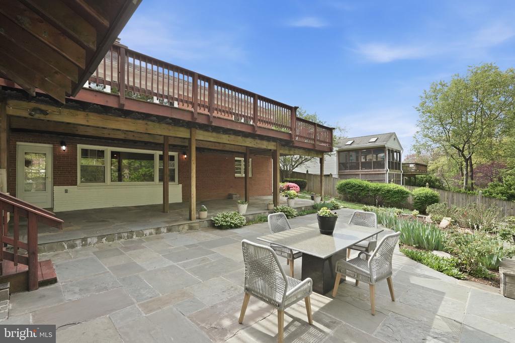 3138 JUNIPER LANE
