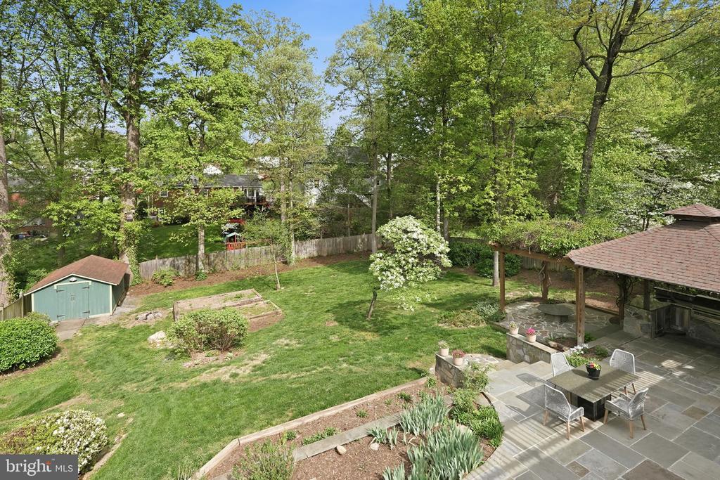 3138 JUNIPER LANE