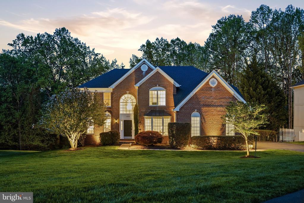 1283 COBBLE POND WAY