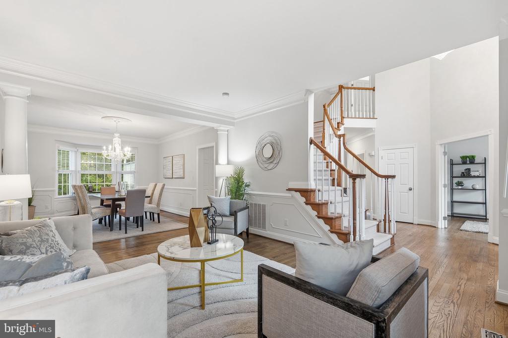1283 COBBLE POND WAY