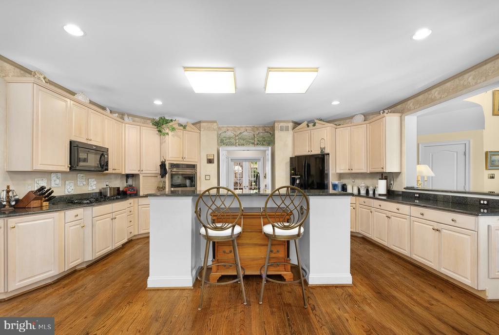 897 CHINQUAPIN ROAD