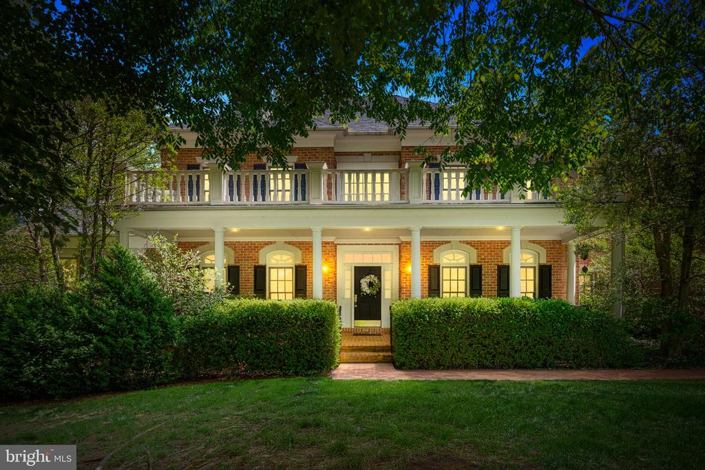 897 CHINQUAPIN ROAD