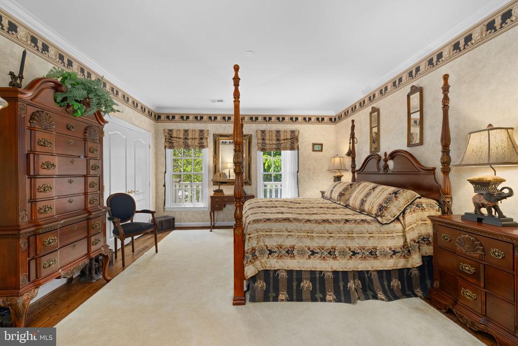 897 CHINQUAPIN ROAD