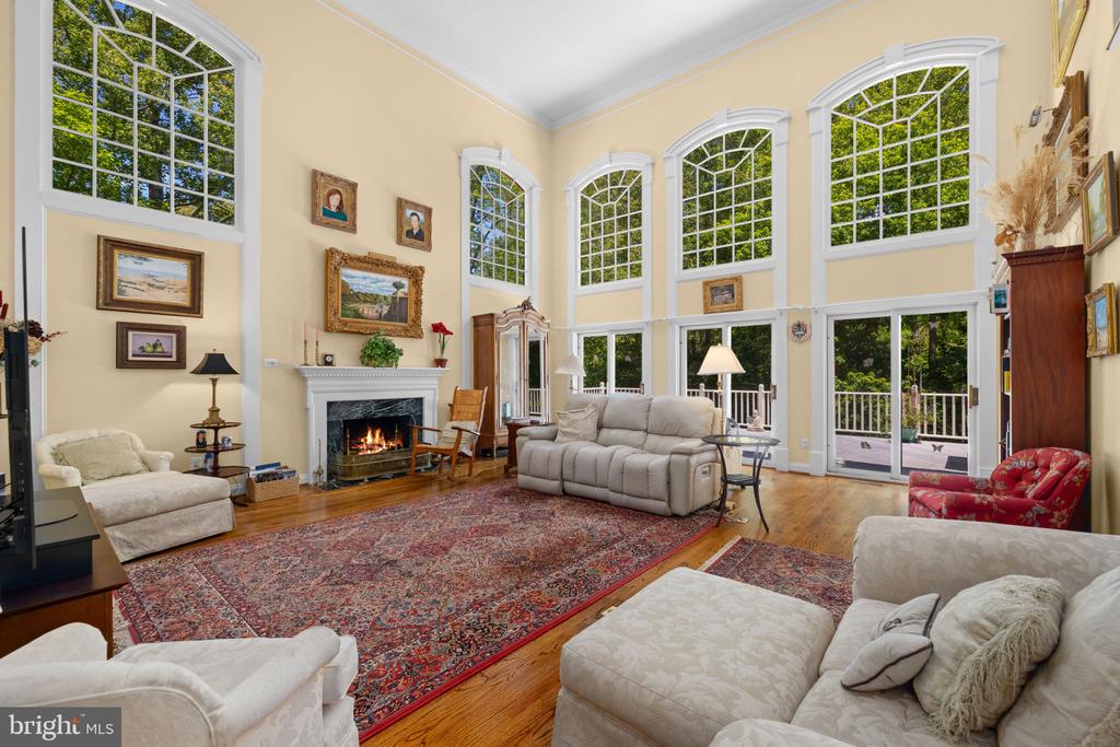 897 CHINQUAPIN ROAD