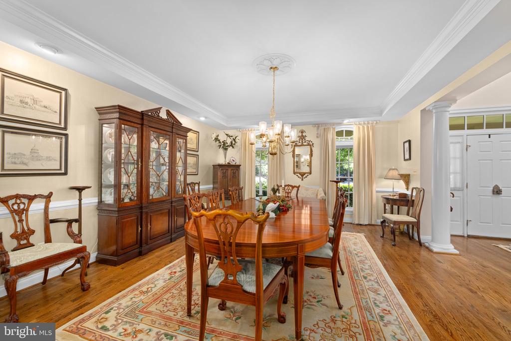897 CHINQUAPIN ROAD