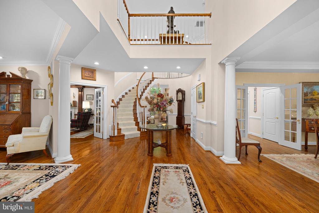 897 CHINQUAPIN ROAD