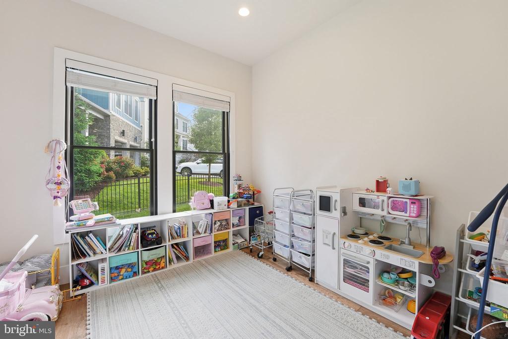 1341 MONITOR LANE