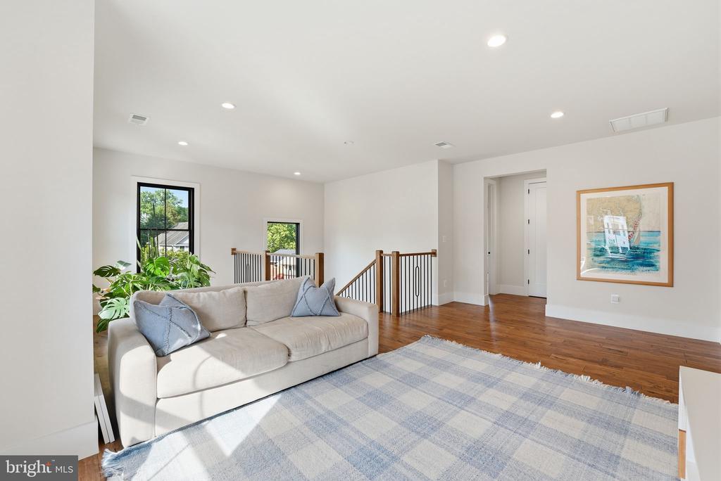 1341 MONITOR LANE