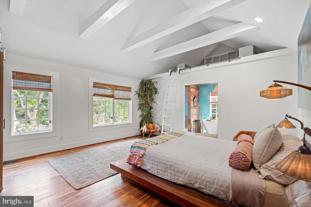 7838 KENT ROAD
