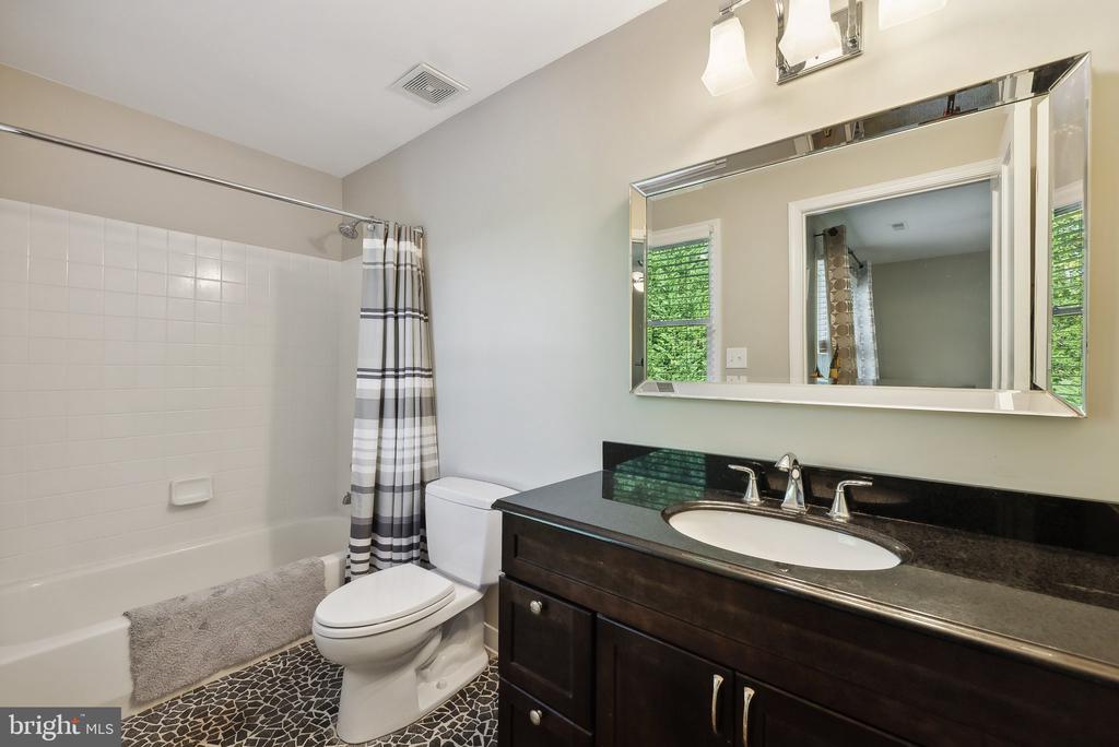 1284 COBBLE POND WAY
