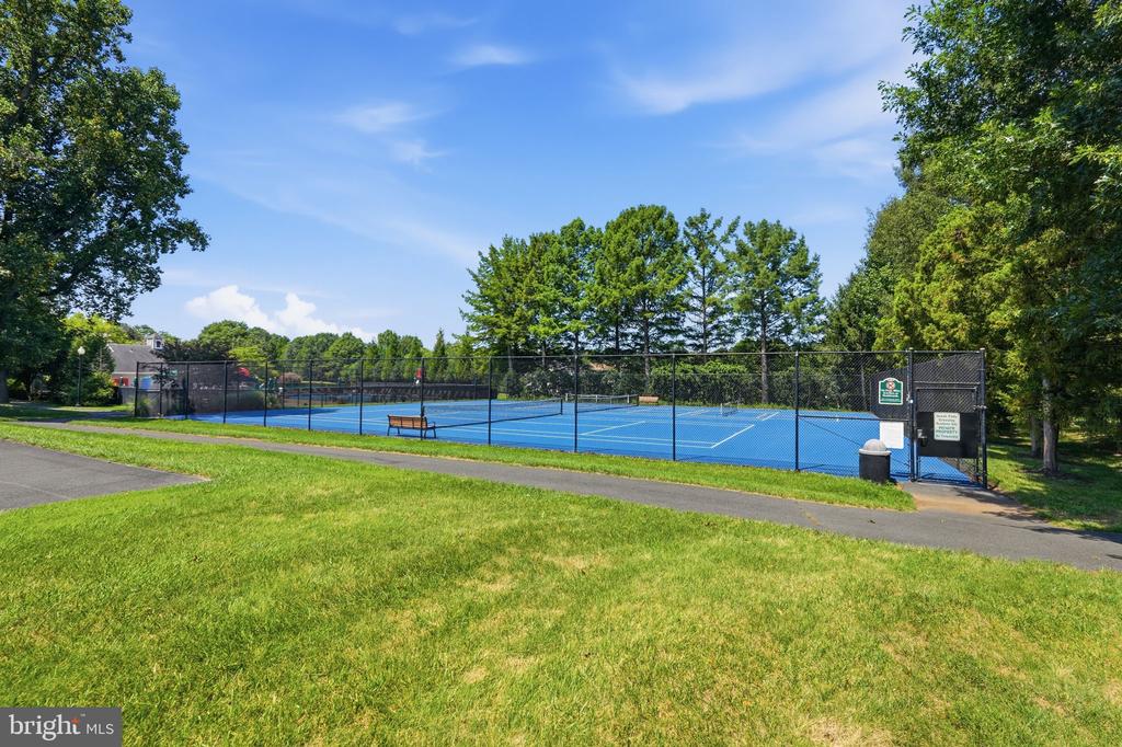 1284 COBBLE POND WAY