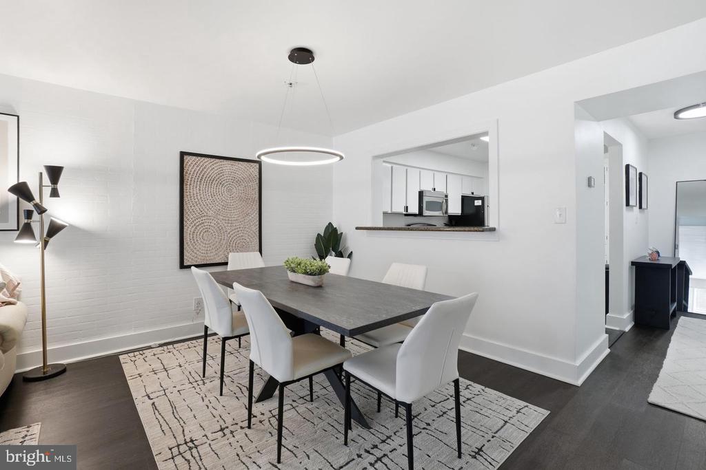 3179 SUMMIT SQUARE DRIVE Unit: 2-A2